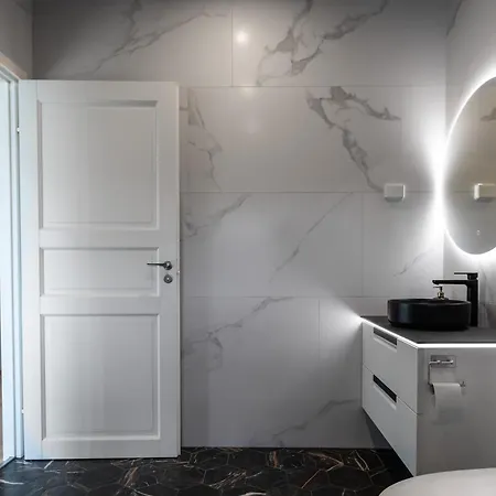 Willa Posti 2 Parnawa