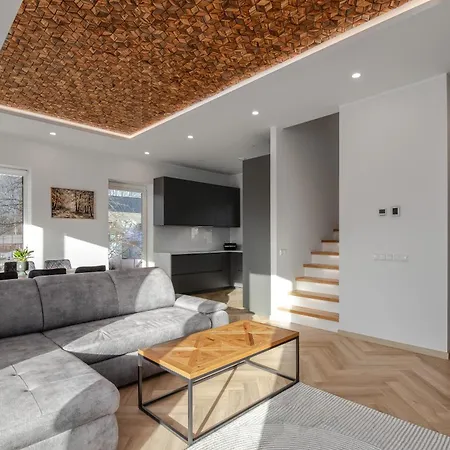 Posti 2 Willa Parnawa